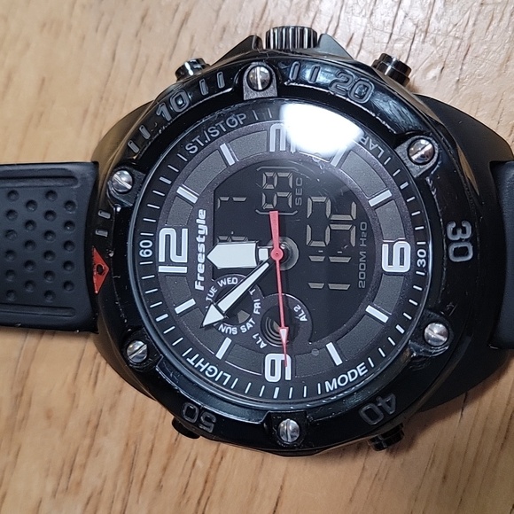 Freestyle USA Precision 2.0 Black Analog-Digital Watch - Picture 6 of 12